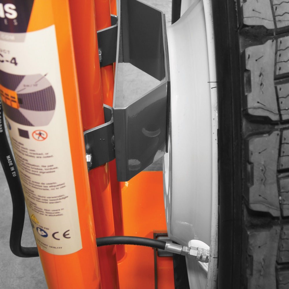 Seating And Inflating Truck Tire Station - Maventech