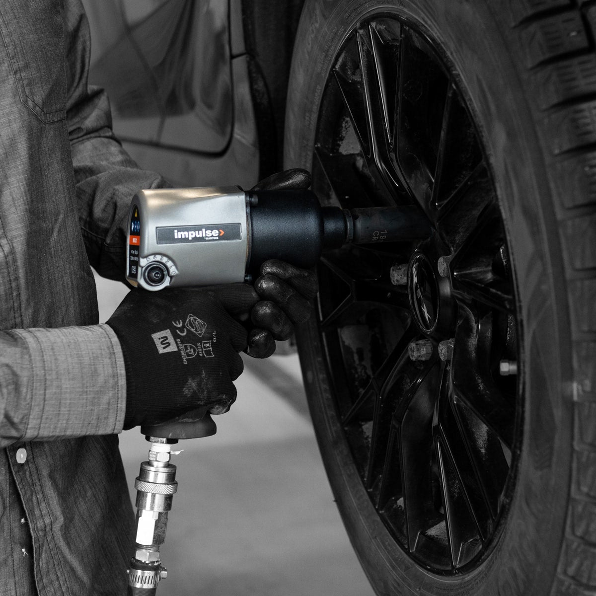 Impulse 1/2" Classic Impact Wrench 531 ft - lb MX - C1 - Maventech